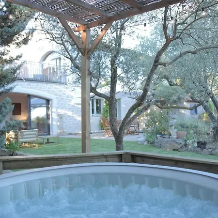 Le Jardin D'eden Homestay